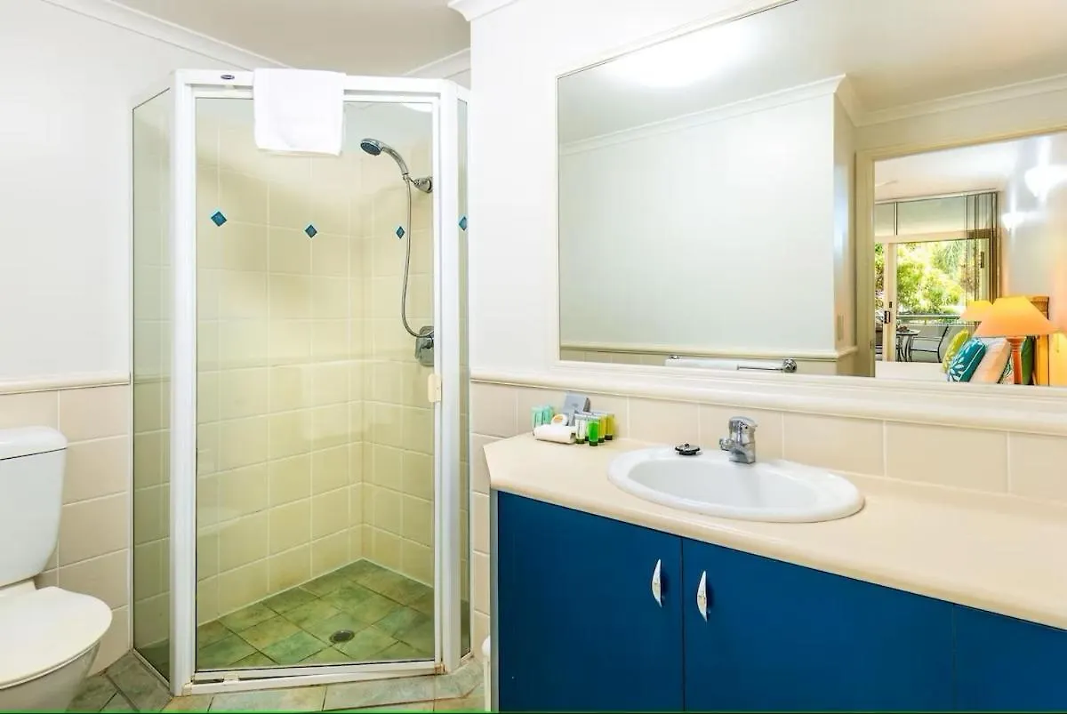 Oasis 8 At Palm Cove Apartment