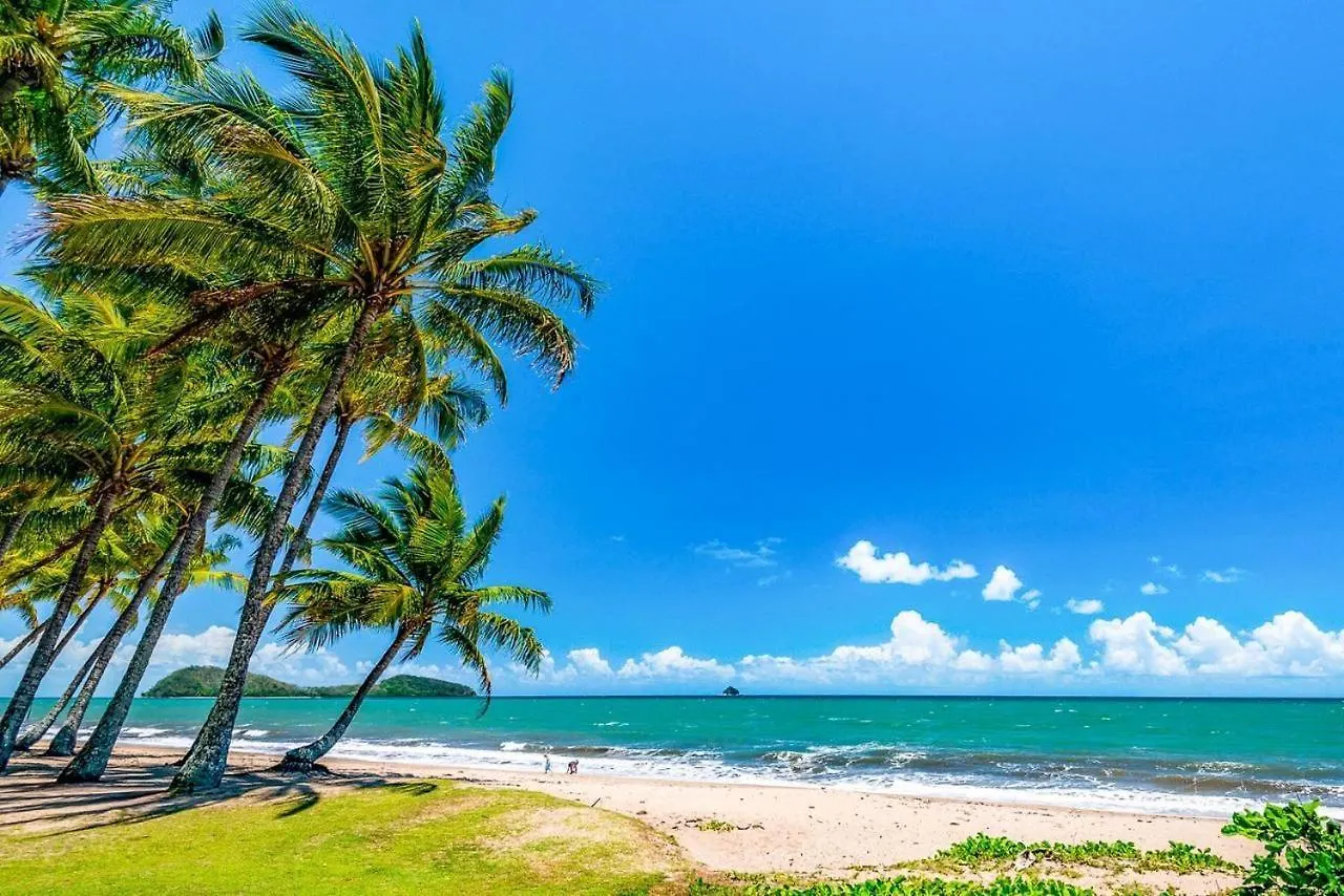 Oasis 8 At Palm Cove Apartment 0*,